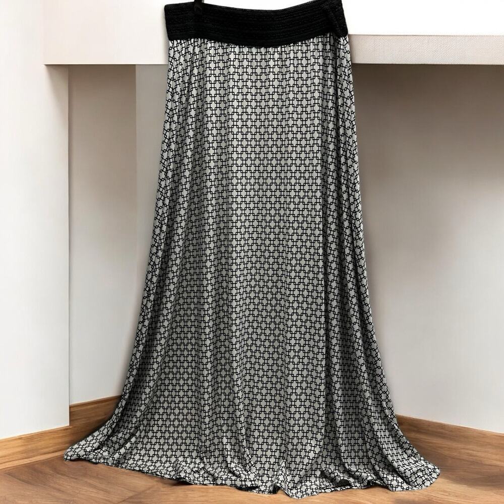 Robert Louis Maxi Skirt Women's Size XL Black & White Polyester Geometric Print
